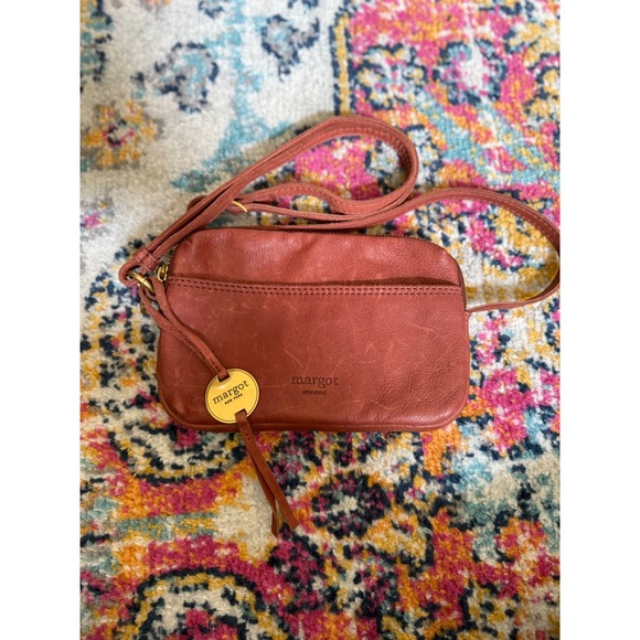 Margot New York Cognac Leather Crossbody Camera Bag Gold Hardware